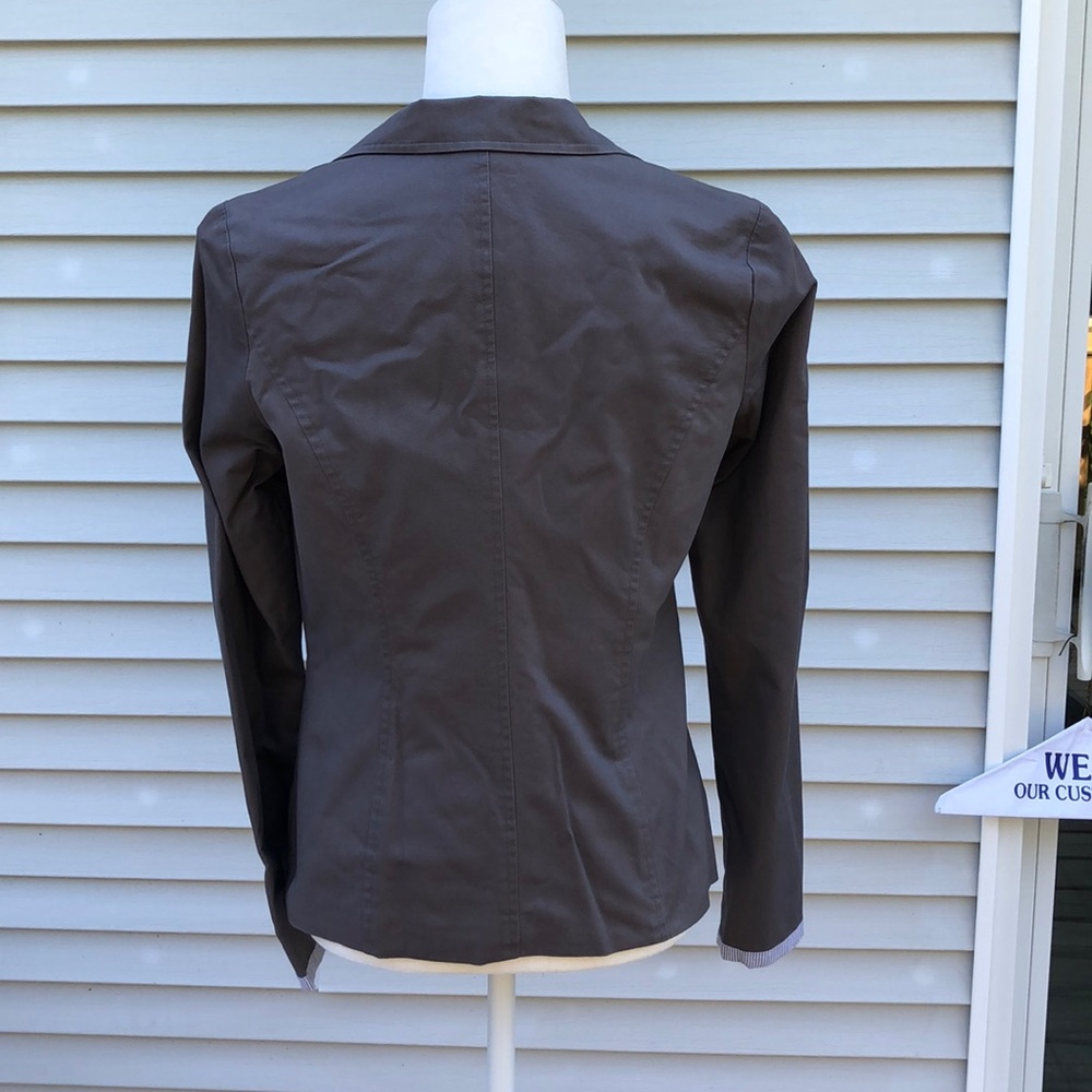 Gray Blazer With Striped Inside - image 3